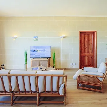 Spacious 3br Sea View Flat Near Ramla Bay Apartment