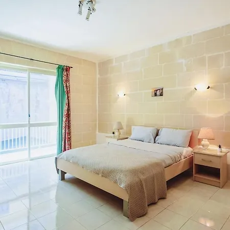 Apartment Spacious 3br Sea View Flat Near Ramla Bay